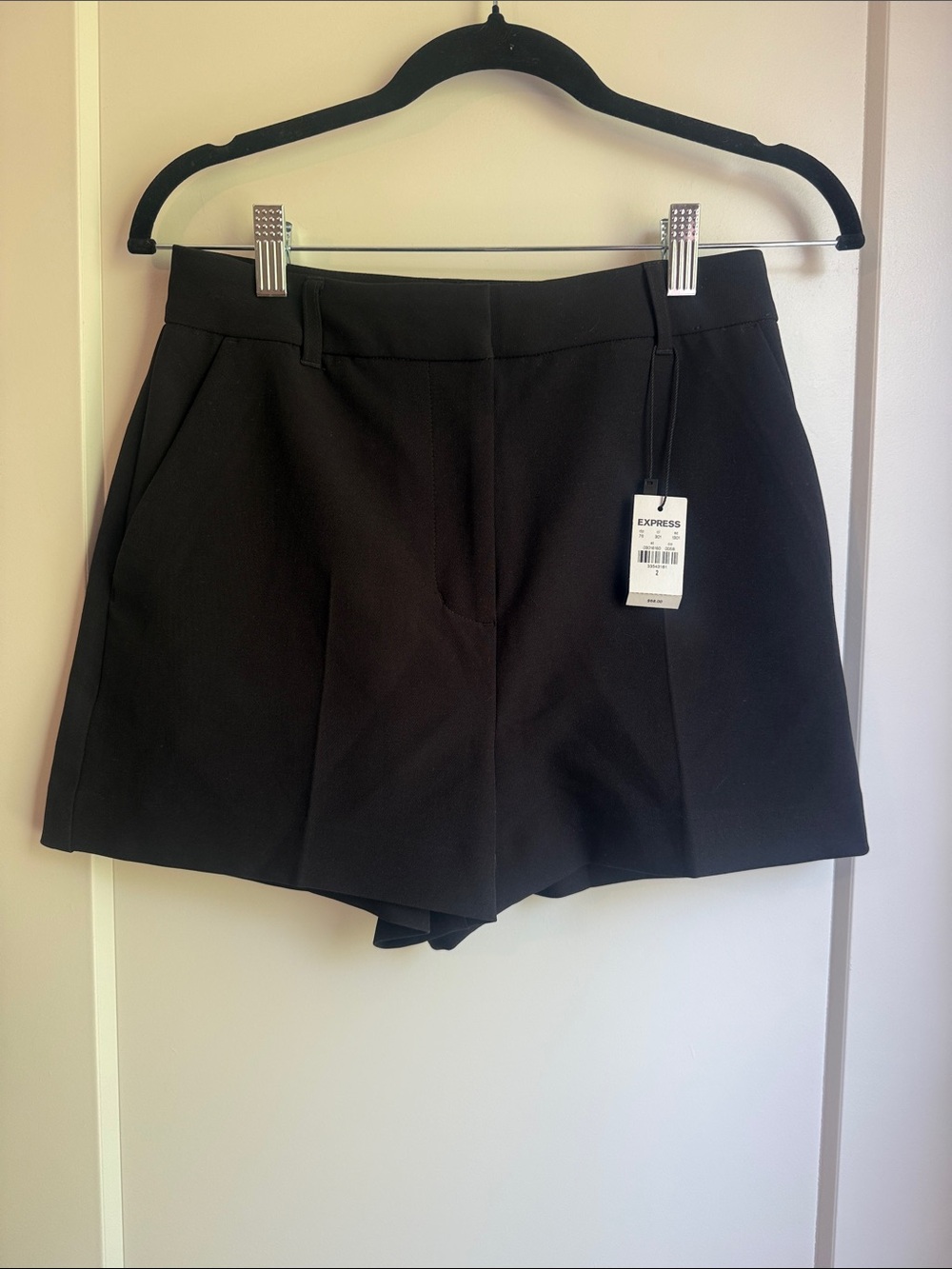 NWT Express Editor Black High-Waist Tailored Shorts